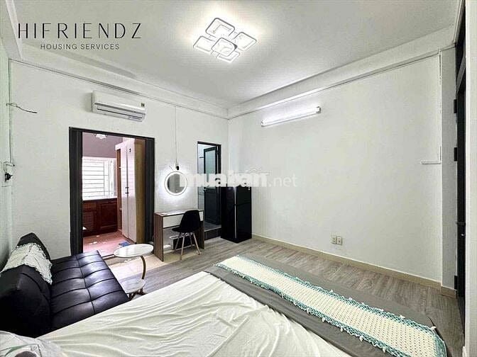CĂN HỘ 1PN TÁCH BẾP – BAN CÔNG/CỬA SỔ – MÁY GIẶT RIÊNG/FULL NỘI THẤT