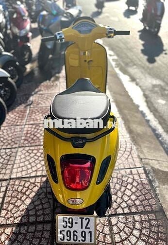 Piaggio Vespa Sprint 125 2022 Vàng