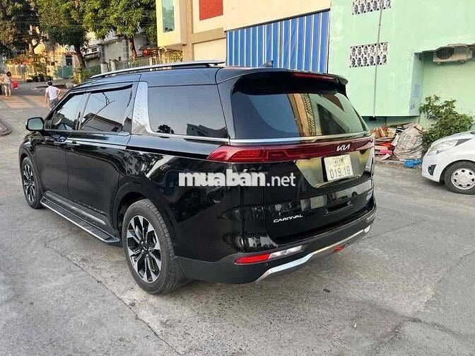 Kia Carnival Sig 2022 Đen 7 chỗ 2.2 máy dầu