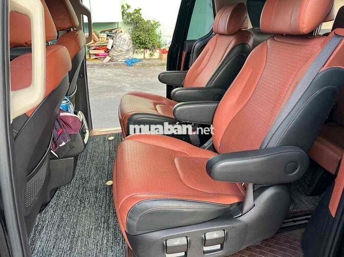 Kia Carnival Sig 2022 Đen 7 chỗ 2.2 máy dầu