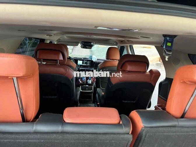 Kia Carnival Sig 2022 Đen 7 chỗ 2.2 máy dầu