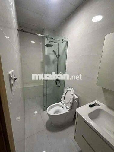 cho thuê nhà 2tầng mặt tiền NGÔ THỊ LIỄU - 3pn 2wc - nội thất cơ bản