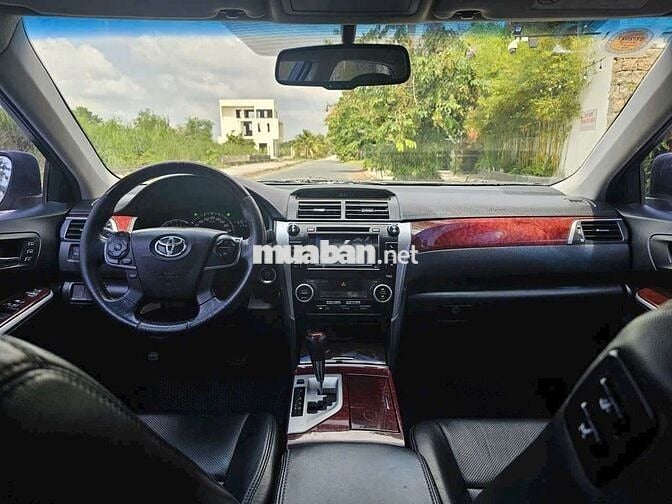 Toyota Camry 2.5Q 2013 Vàng cát Ghế da