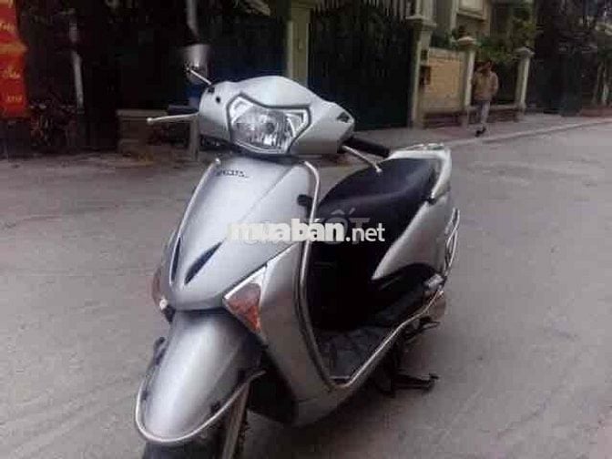 Honda Lead FI 