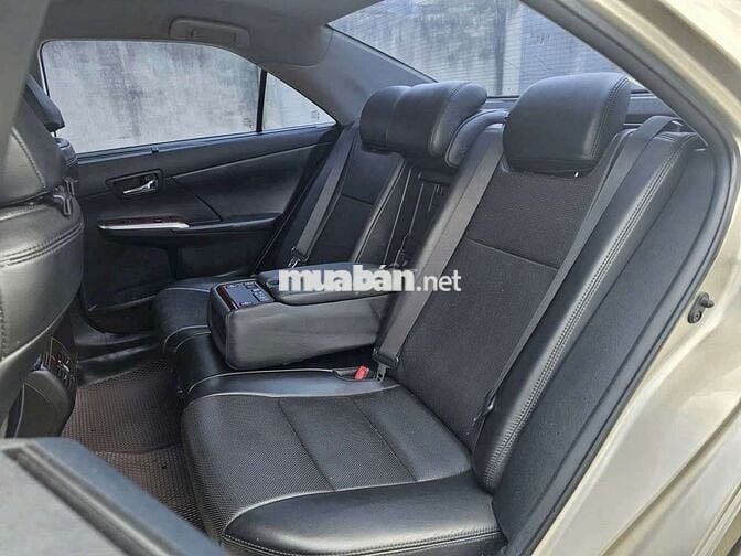 Toyota Camry 2.5Q 2013 Vàng cát Ghế da