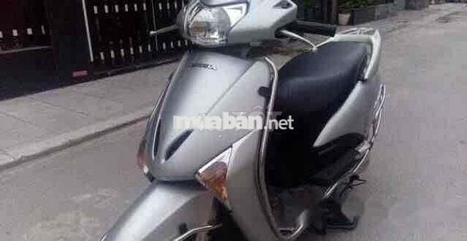 Honda Lead FI 