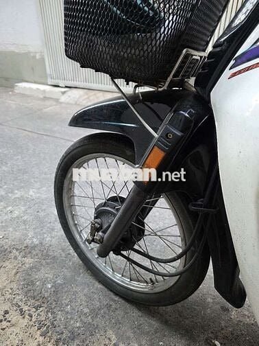 Honda Dream lùn nhập Thái Lan