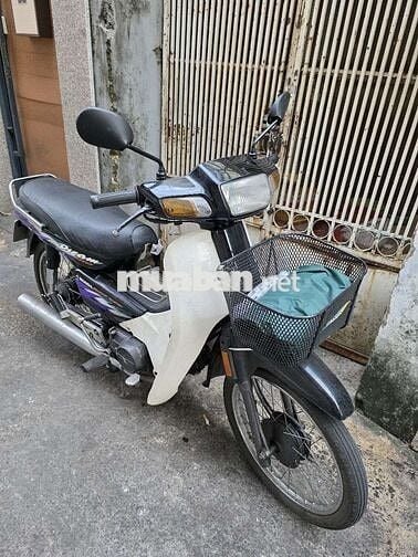Honda Dream lùn nhập Thái Lan