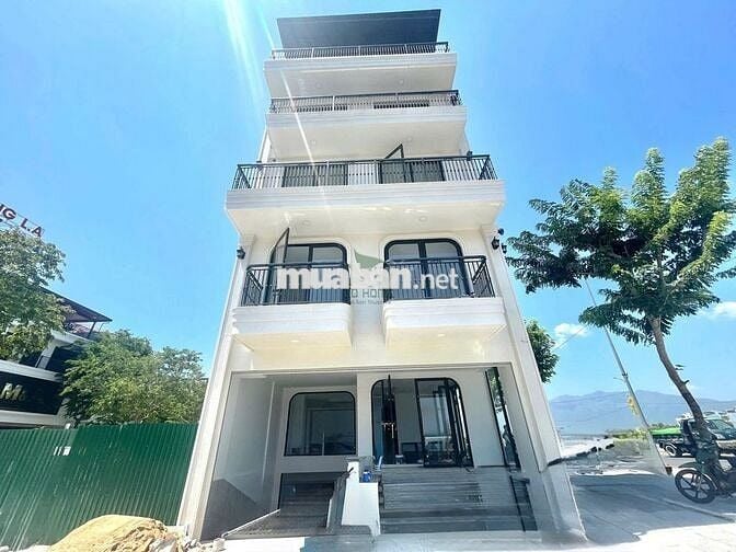 CHO THUÊ TOÀ LÔ GÓC 2 MẶT TIỀN 5 TẦNG + 1 HẦM SẴN PCCC KHU HÀ QUANG 2