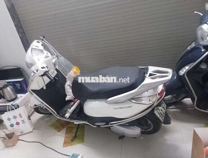 Honda Lead 125cc Trắng