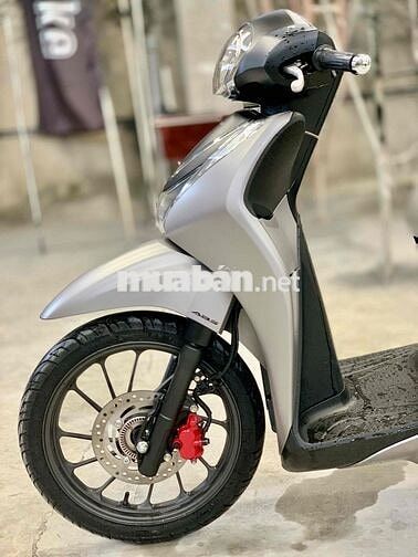 Honda SH Mode 125 ABS 2024 Bạc nhám 6000 km Xe Đẹp