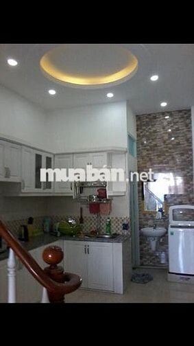 Nhà Gò Vấp hẻm xe hơi, 1 trệt 2 lầu, điện NLMT, hướng Tây siêu hot!
