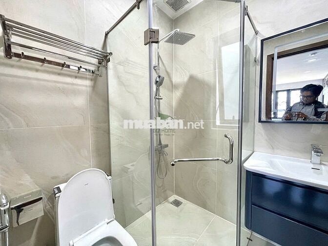 CHO THUÊ TOÀ LÔ GÓC 2 MẶT TIỀN 5 TẦNG + 1 HẦM SẴN PCCC KHU HÀ QUANG 2