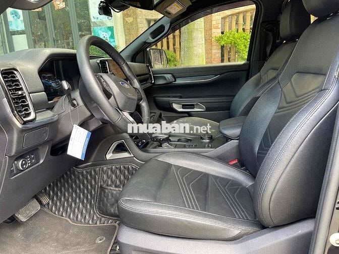 Ford Everest Titanium 4x4 2022 Đen 55.000 Km