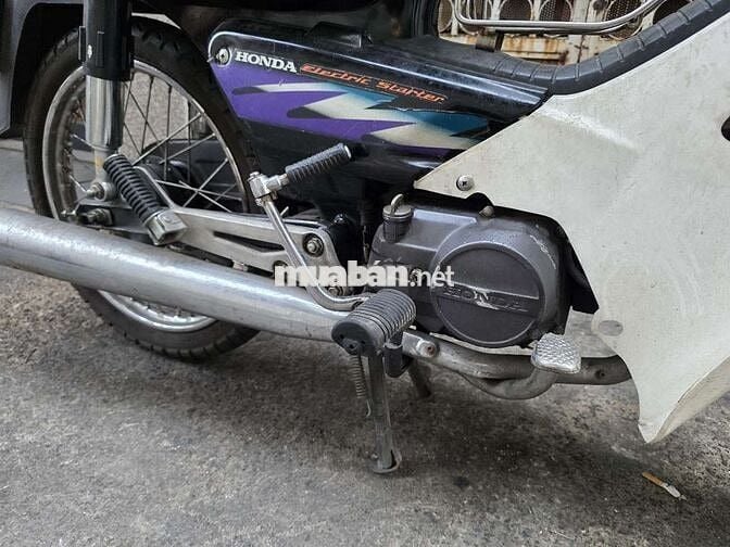 Honda Dream lùn nhập Thái Lan
