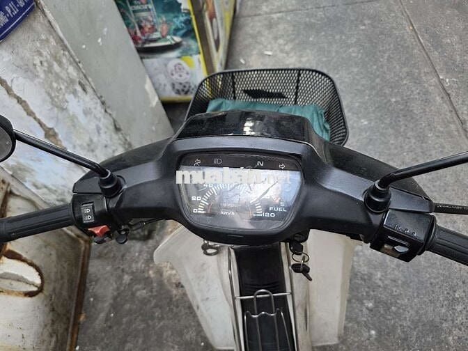 Honda Dream lùn nhập Thái Lan