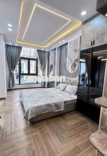 BÁN NHÀ MỚI 100% NGUYỄN TƯ GIẢN. 6x10.5M .4 TẦNG.5PN.GIÁ 9 TỶ