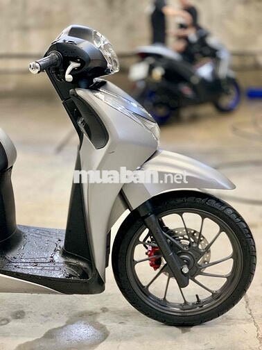 Honda SH Mode 125 ABS 2024 Bạc nhám 6000 km Xe Đẹp