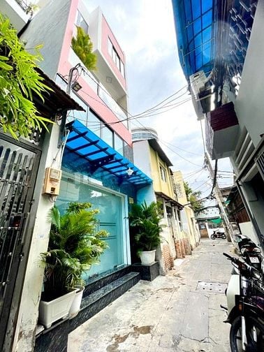 NHÀ MỚI DỌN VÀO Ở NGAY. CHỈ NHỈNH 4TY. THƯƠNG LƯỢNG