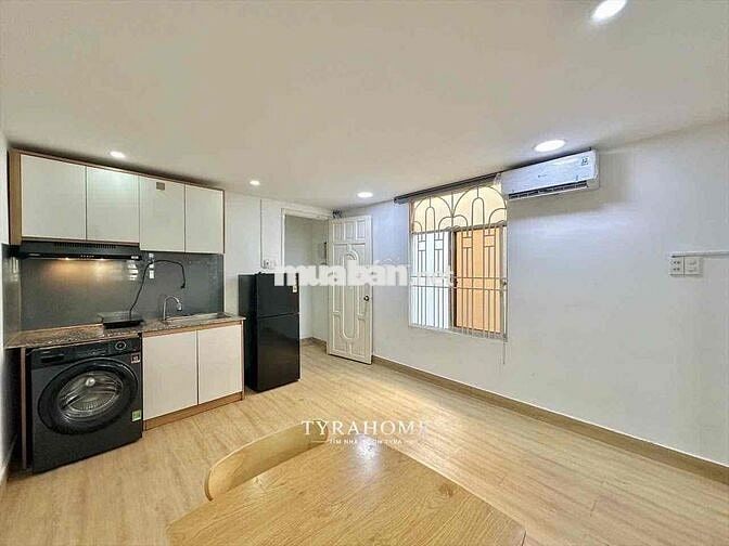 Căn 1PN Tách Bếp Có Ban Công Rộng 50m2 FullNT Ngay Chợ Bà Chiểu, NTHX