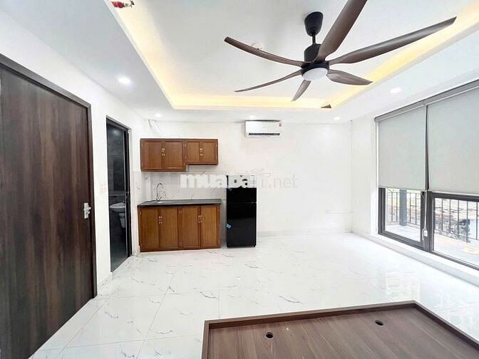 STUDIO CỬA SỔ TRỜI ~30M2 - NHÀ MỚI TIỆN NGHI - 5p QUA ĐẠI HỌC KINH TẾ
