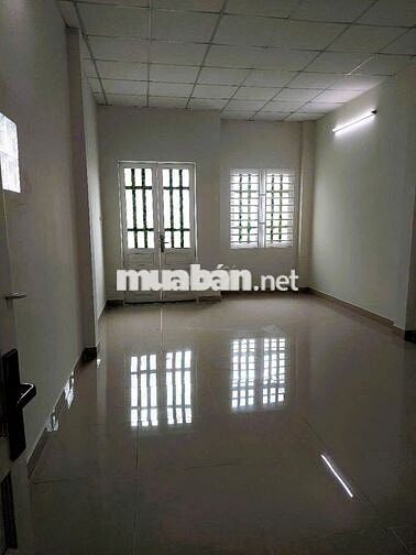 Nhà mới Linh Xuân 200m² sử dụng 3PN ngay chợ kinh doanh sầm uất