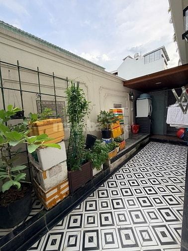 Biệt Thự Siêu Đẹp Bình Lợi, 10m x 20m, Hầm 3 Tầng, Mới Xây Ở Ngay