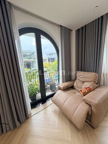 Biệt Thự Siêu Đẹp Bình Lợi, 10m x 20m, Hầm 3 Tầng, Mới Xây Ở Ngay