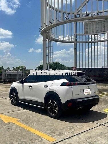 Peugeot 2008 GT Line 2021 Trắng 43.000KM