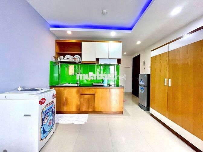 Cho thuê căn hộ studio gần chợ Xóm Mới ngay trung tâm thành phố