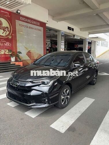 Toyota Vios 1.5G CVT 2024 Đen 15.000 km
