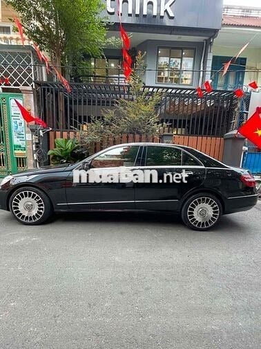 Mercedes-Benz E300 W212 Đen 85000 km