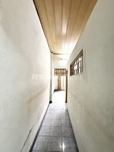 Chính chủ bán nhà hẻm 84 Hoà Hưng Q.10 - nhà cũ 43m2 tiện xây mới