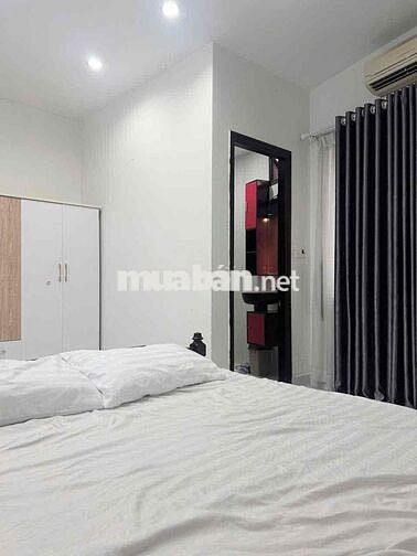 Cho thuê nhà mặt tiền đường 3/2, 4 tầng, 100m², kinh doanh tốt