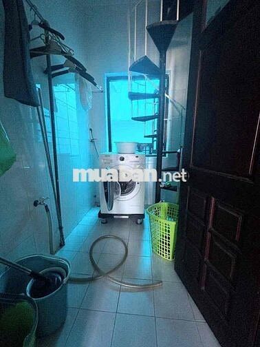 Cho thuê nhà mặt tiền đường 3/2, 4 tầng, 100m², kinh doanh tốt