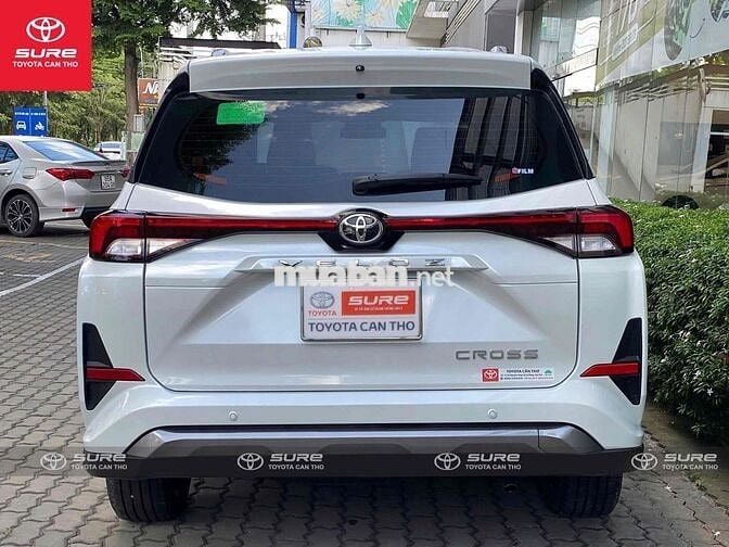 Toyota Veloz Cross Top 2025 siêu lướt 5.000 km