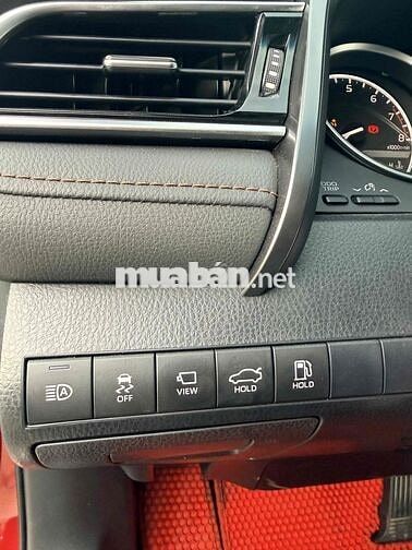 Toyota Camry 2.5Q 2022 Đỏ Nhập khẩu