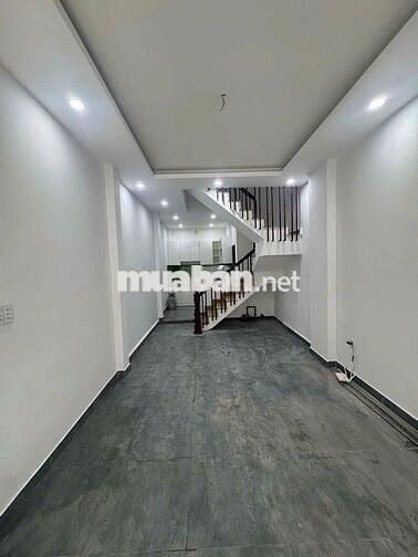 MT KD Đội Cung P11 Q.11-4x10m-3 tầng 3PN 3WC-Giá 20 tr/th