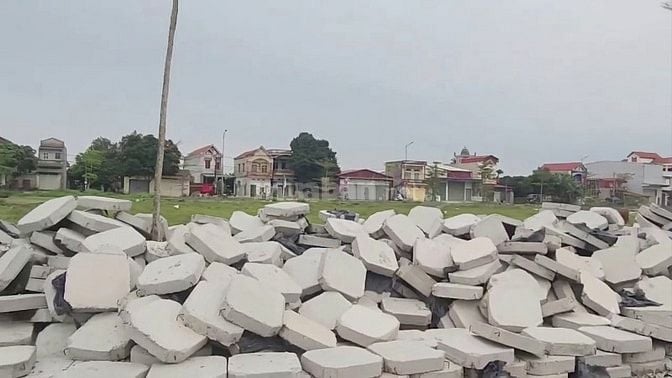 Chính chủ cần bán lô đất 100M², Đường ô tô đỗ ngày đêm