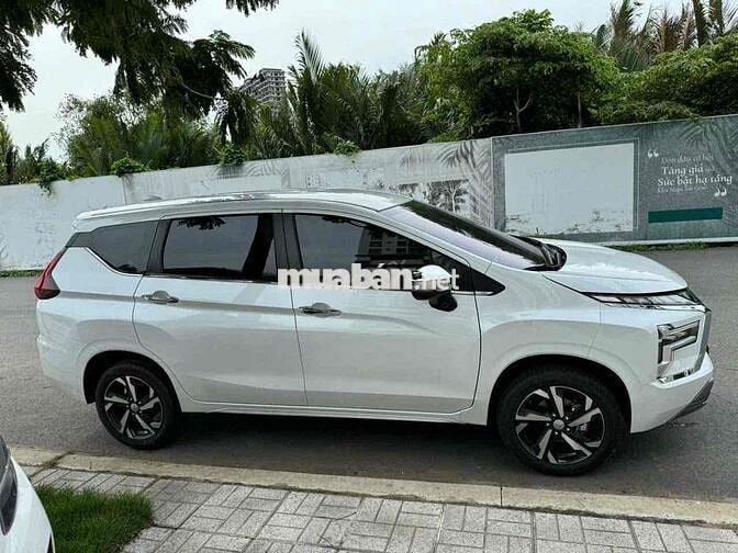 Mitsubishi Xpander Pre 2024 màu trắng