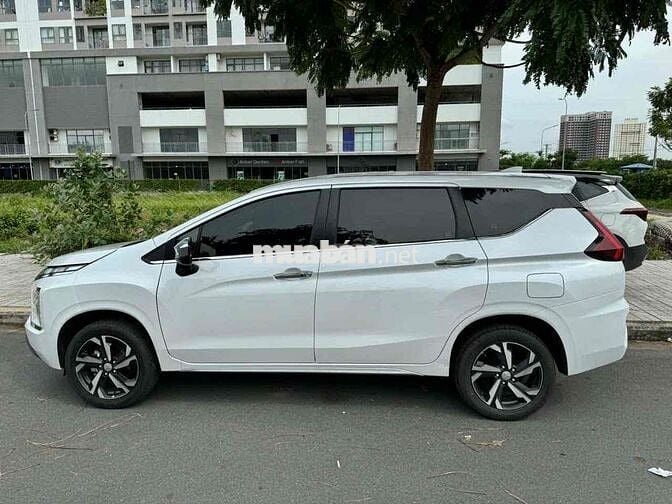 Mitsubishi Xpander Pre 2024 màu trắng