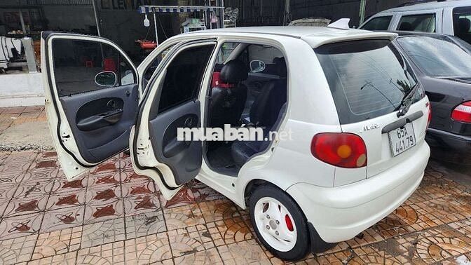 Daewoo Matiz STD Trắng ABS, túi khí, camera