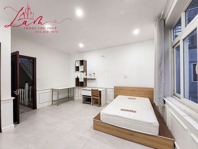 Cho thuê Studio cửa sổ lớn (Cho nuôi mèo)