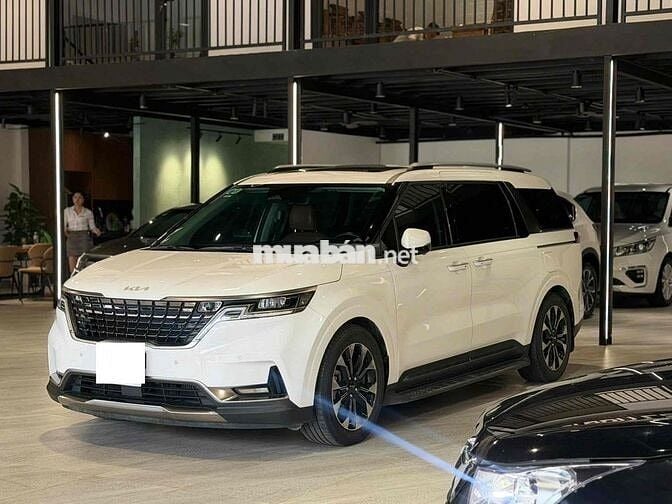 KIA Carnival Signature 2022 MPV Trắng 99.000 km