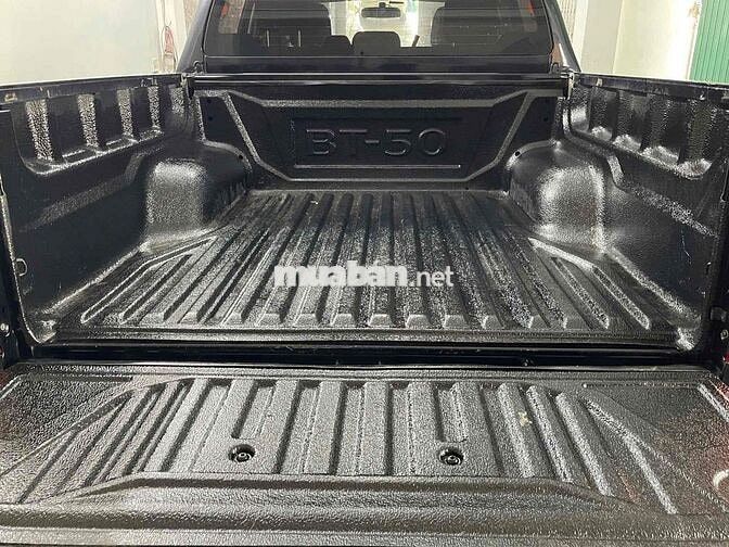 Mazda BT-50 Đen 5 chỗ