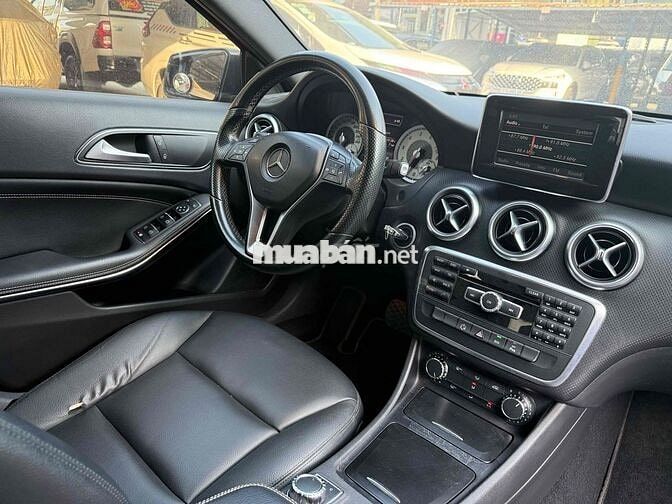 Mercedes A250 2015 Đỏ Da Tự động 7 cấp
