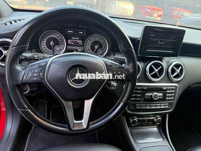 Mercedes A250 2015 Đỏ Da Tự động 7 cấp