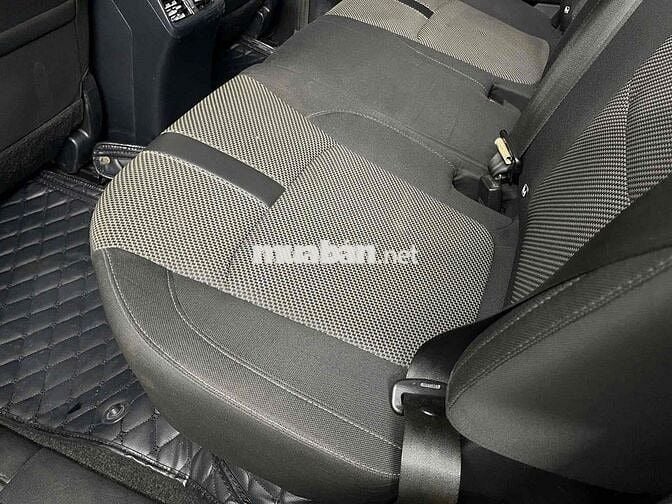 Mazda BT-50 Đen 5 chỗ
