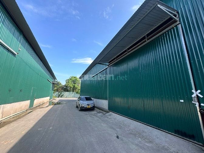 Cho thuê kho xưởng 1250m2 mới xây dựng khu vực An Khánh, trục Đại Lộ 