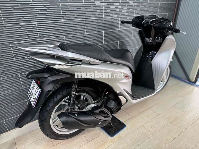 Honda SH125 2022 Bạc nhám 12.000km